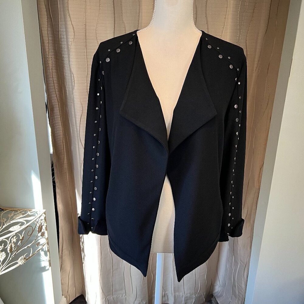 NWT Lysse NY Black Open Draped Front Studded Jacket, Size Medium